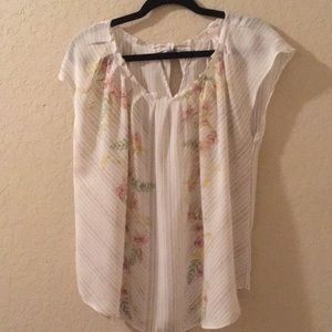 🤑 NWOT! Pretty Floral Lauren Conrad Blouse- Never Worn